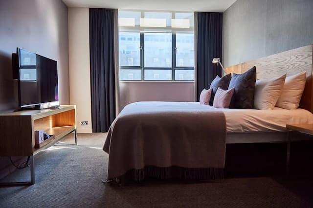 Apex City of London Hotel-Deluxe King-2