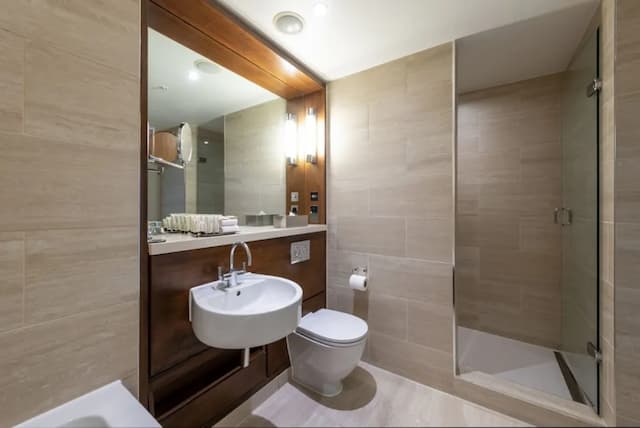 Apex City of London Hotel-Junior Suite-4