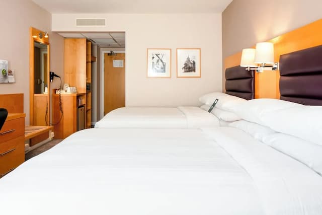 布倫特福德拉克假日飯店 - IHG 旗下飯店-標準客房, 2 張標準雙人床-13