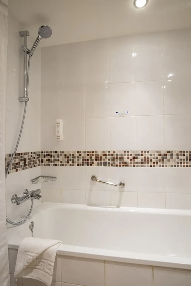 布倫特福德拉克假日飯店 - IHG 旗下飯店-標準客房, 1 張加大雙人床-29