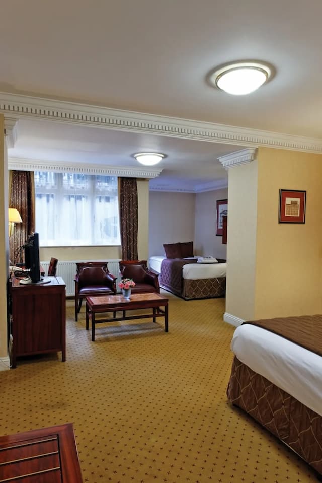 그레인지 클라렌든-트리플룸-1