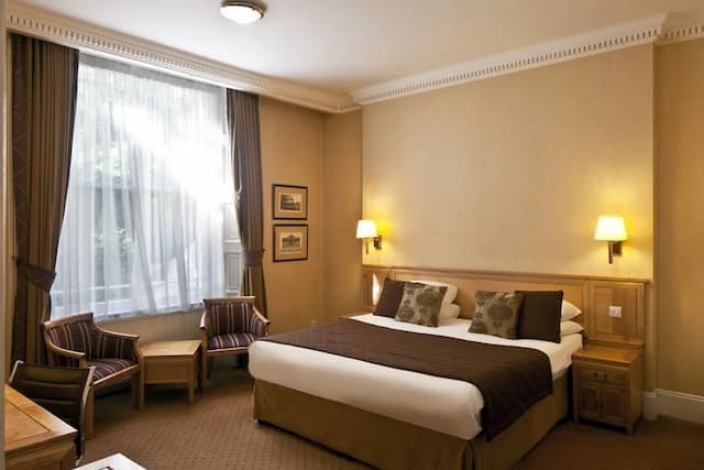 格蘭德白金漢農莊酒店-Quad Studio with Kitchenette-1