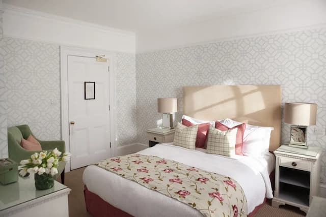 Durrants Hotel-Double Room (Georgian)-2