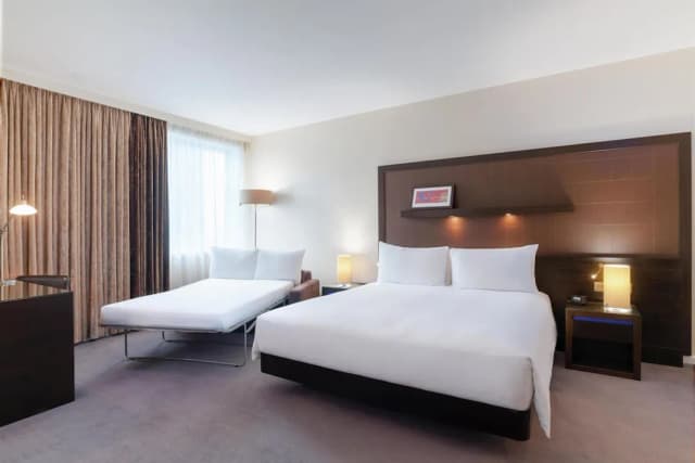 힐튼 런던 카나리 와프-디럭스룸, 킹사이즈침대 1개 및 소파베드-1