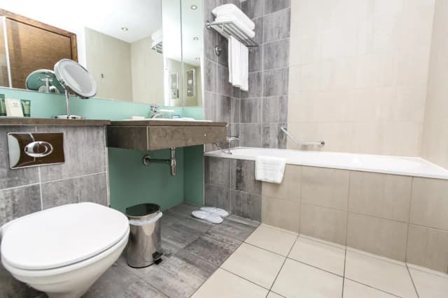 힐튼 런던 카나리 와프-King, 패밀리룸, 킹사이즈침대 1개 및 소파베드-4