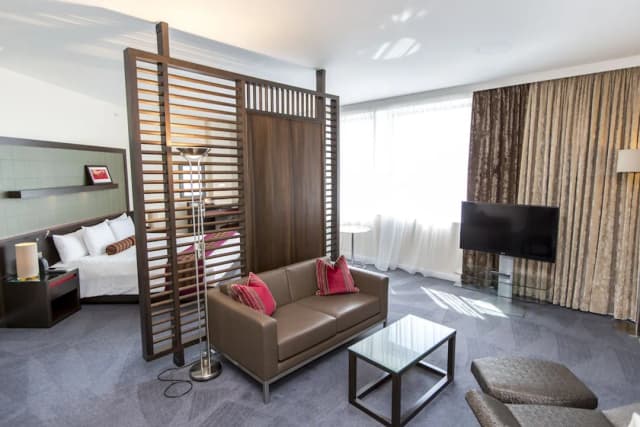 힐튼 런던 카나리 와프-King, 패밀리룸, 킹사이즈침대 1개 및 소파베드-3