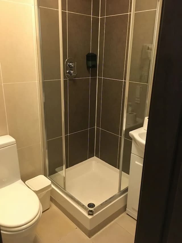 The Royale Chulan Hyde Park-Luxury Room-19