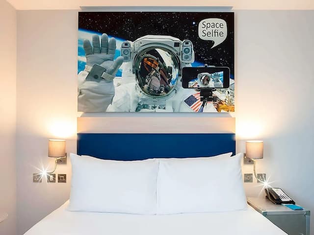 宜必思尚品倫敦希斯洛飯店-客房, 1 張加大雙人床 (The Queen)-12