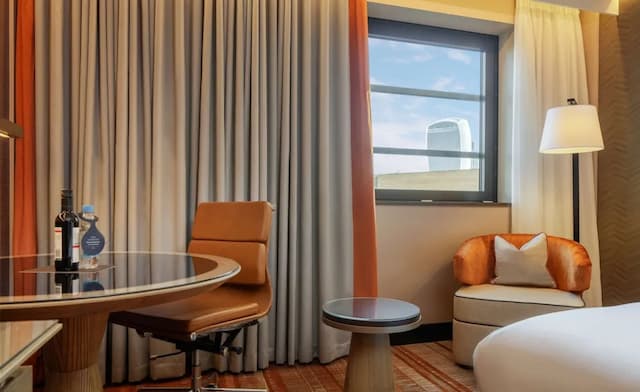 倫敦塔橋希爾頓飯店-豪華客房-3