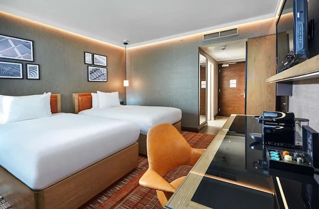 倫敦塔橋希爾頓飯店-行政雙床房-1