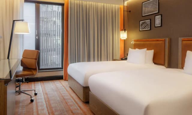 倫敦塔橋希爾頓飯店-行政雙床房-2