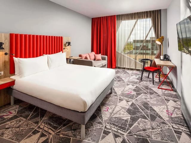 イビス スタイルズ ロンドン イーリング-ルーム ダブルベッド 1 台 (The Queen)-10