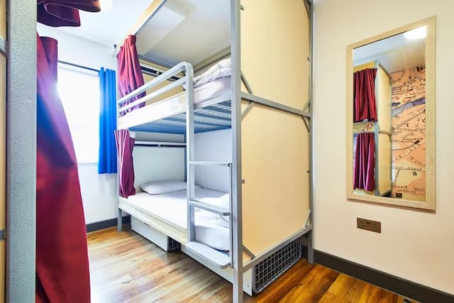 St Christopher's Village, London Bridge - Hostel-Bed in 4 Bed Dorm with Private Bathroom-3