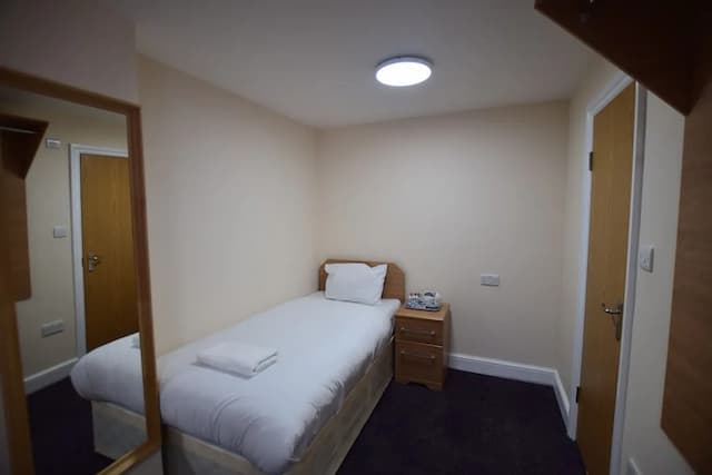 ウッドランズ ロッジ イルフォード-ベーシック シングルルーム-1