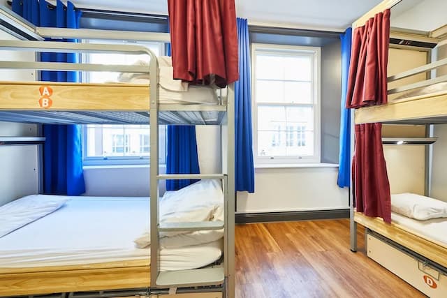 St Christopher's Village, London Bridge - Hostel-Bed in 6 Bed Dorm with Shared Bathroom-4