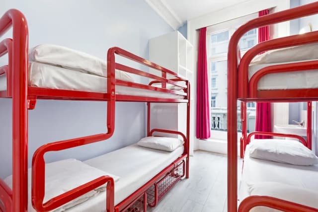 Astor Victoria Hostel - Adults Only-Bed in 4-Bed Female Dormitory Room-1