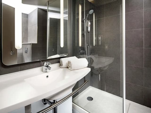 イビス ロンドン グリニッジ-ツインルーム (Sweet Room by Ibis)-10