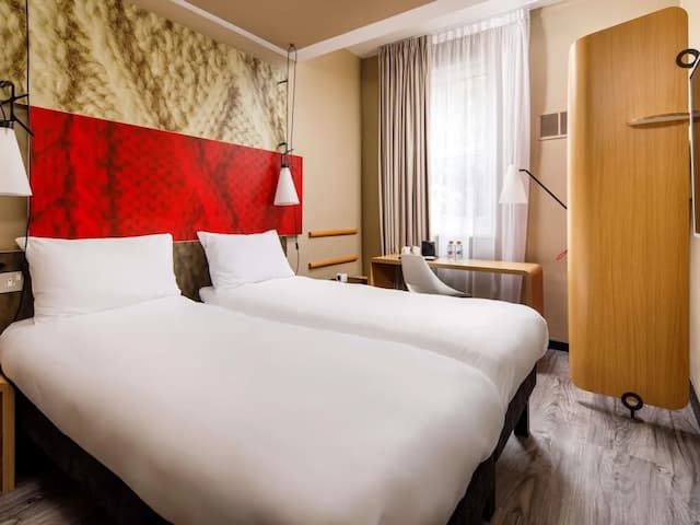 イビス ロンドン グリニッジ-ツインルーム (Sweet Room by Ibis)-6