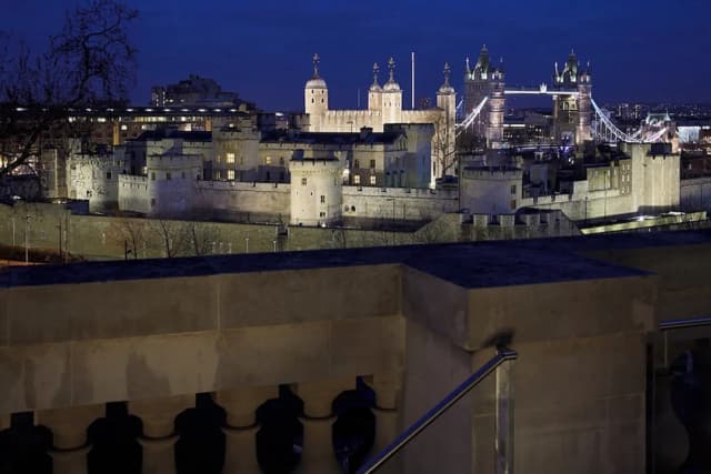 포시즌스 호텔 런던 앳 타워 브리지-룸, 침실 3개 (Tower View, Hotel Residence)-4