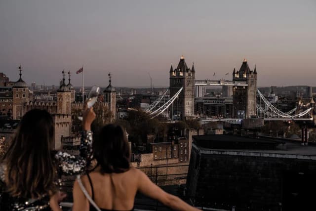 포시즌스 호텔 런던 앳 타워 브리지-룸, 침실 3개 (Panoramic View, Hotel Residence)-9