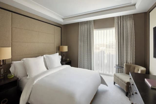포시즌스 호텔 런던 앳 타워 브리지-룸, 침실 3개 (Panoramic View, Hotel Residence)-5