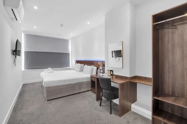 シグネチャー ホテル ロンドン-ダブルルーム エンスイート-12