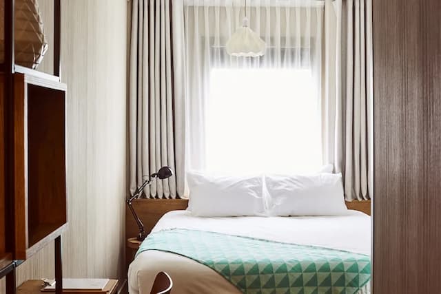 Good Hotel London-Good Room with Water view (King)-16