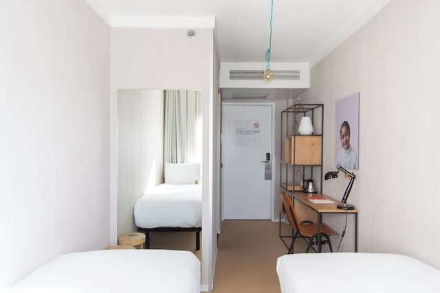 Good Hotel London-Good Room (Twin)-12