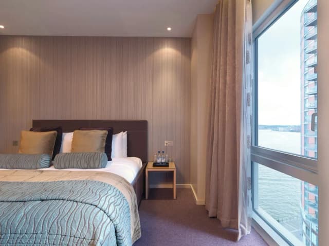 래디슨 블루 호텔, 런던 카나리 워프 이스트-디럭스룸 (Premium)-2