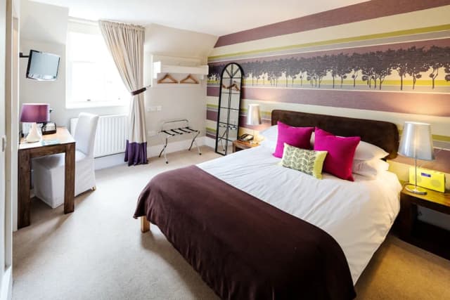 The Victoria-Double Room-1