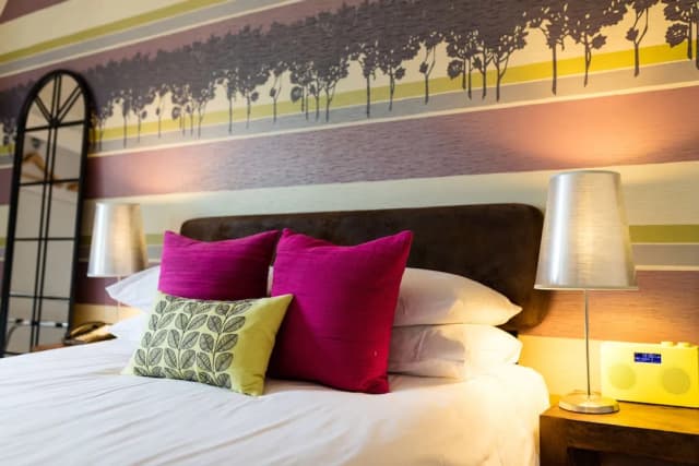 The Victoria-Double Room-3
