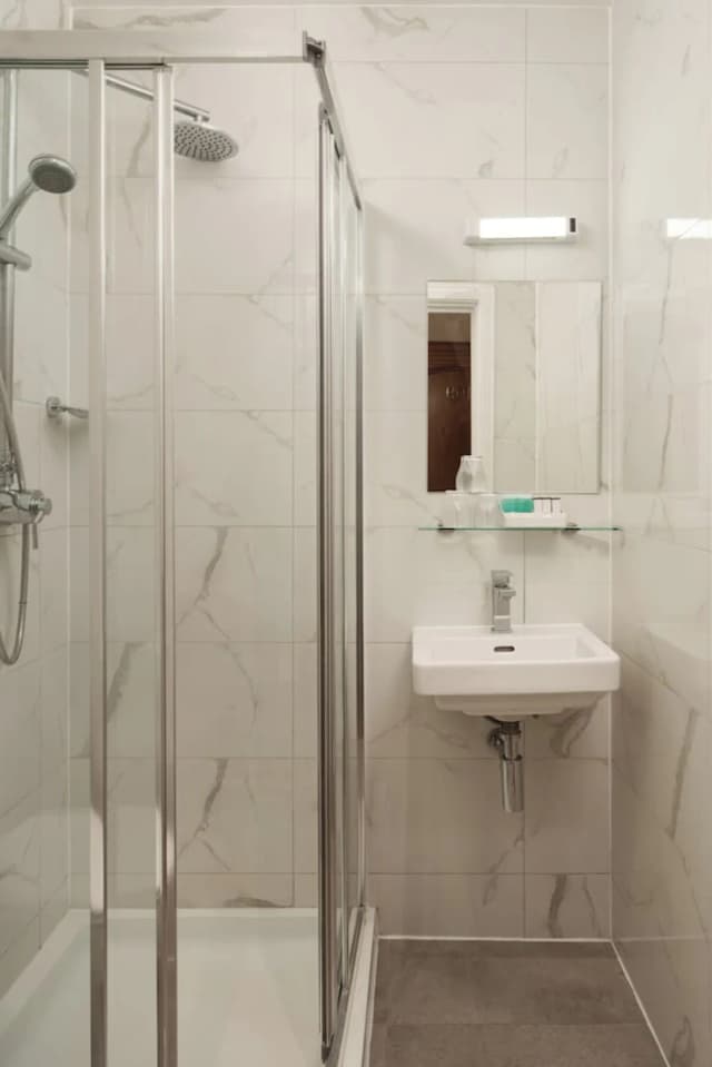 Royal Eagle Hotel-Standard Single Room-2