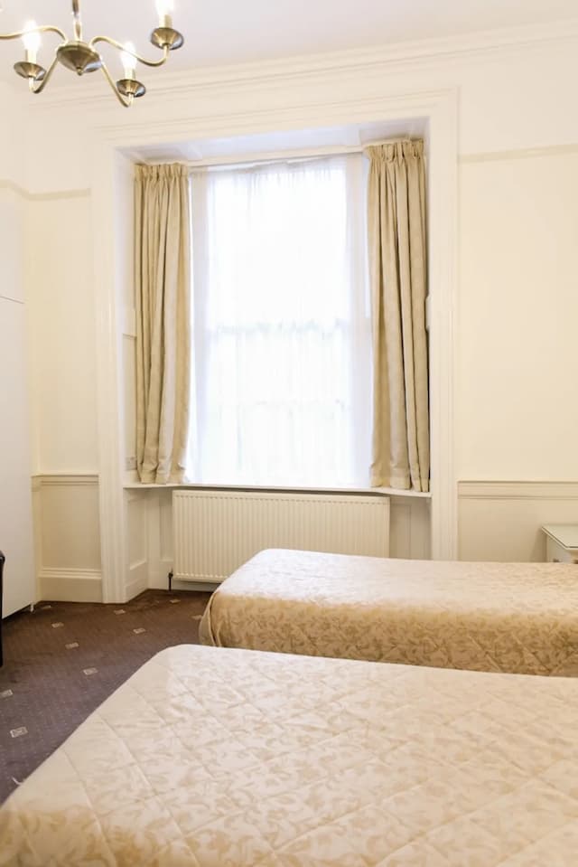 Jesmond Hotel-Double or Twin Room, Ensuite-2