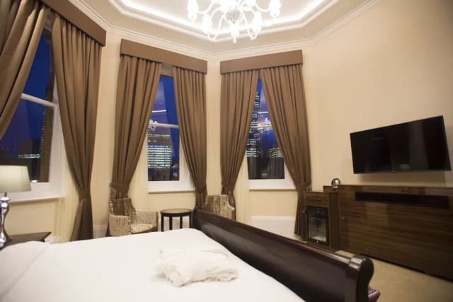 더 랜즈버리 헤리티지 어 선데이 호텔 - 카나리 워프-스탠다드룸 (Lansbury Octagonal Tower)-5