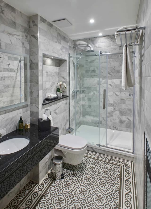 더 랜즈버리 헤리티지 어 선데이 호텔 - 카나리 워프-주니어 스위트-5