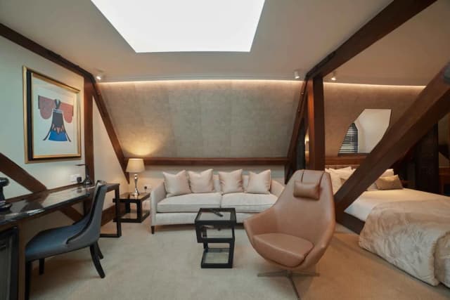 더 랜즈버리 헤리티지 어 선데이 호텔 - 카나리 워프-주니어 스위트-3