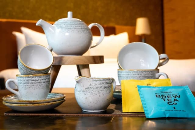 링컨 플라자 런던 쿠리오 컬렉션 바이 힐튼-Queen Guest Room-3