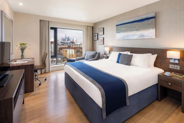 滑鐵盧馬林飯店-Premium Room, 1 King Bed, City View-1