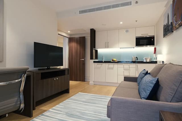 滑鐵盧馬林飯店-豪華套房, 1 張加大雙人床-1