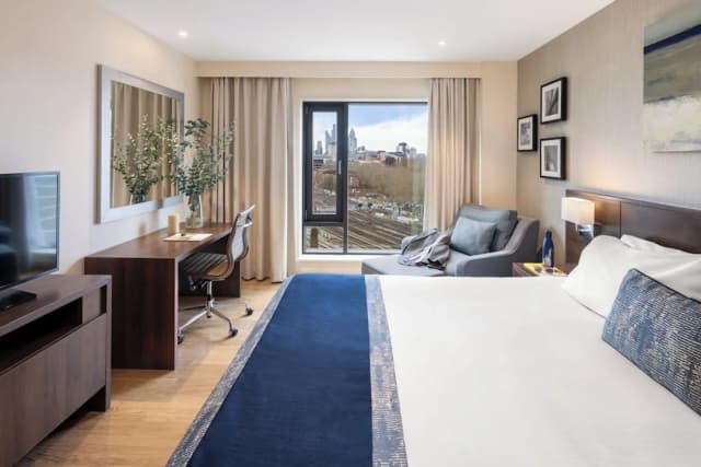 滑鐵盧馬林飯店-Premium Room, 1 King Bed-4