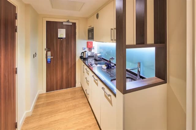 滑鐵盧馬林飯店-Premium Studio, 1 King Bed, Accessible-2