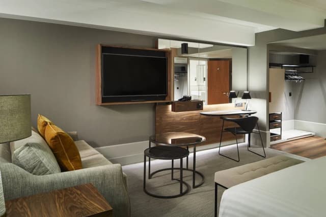 London Marriott Hotel Kensington-Junior Suite, 1 Double Bed (Executive lounge access)-3