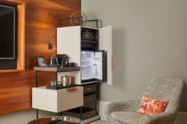 London Marriott Hotel Kensington-Executive Suite, Multiple Beds-10