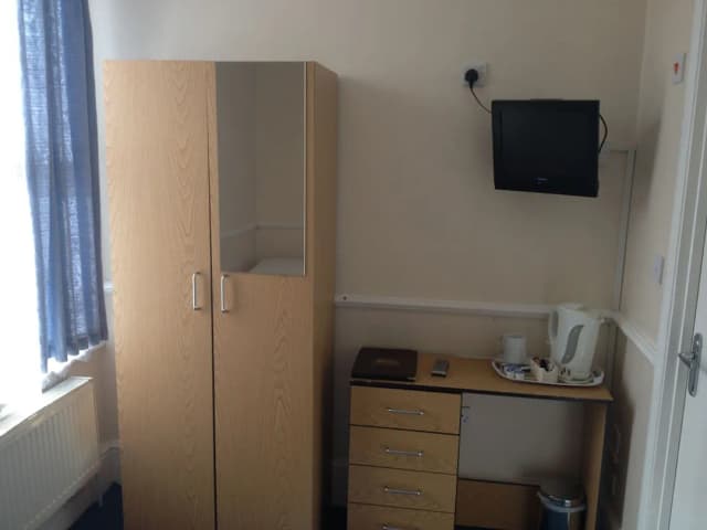 Park Hotel-Single Room-3