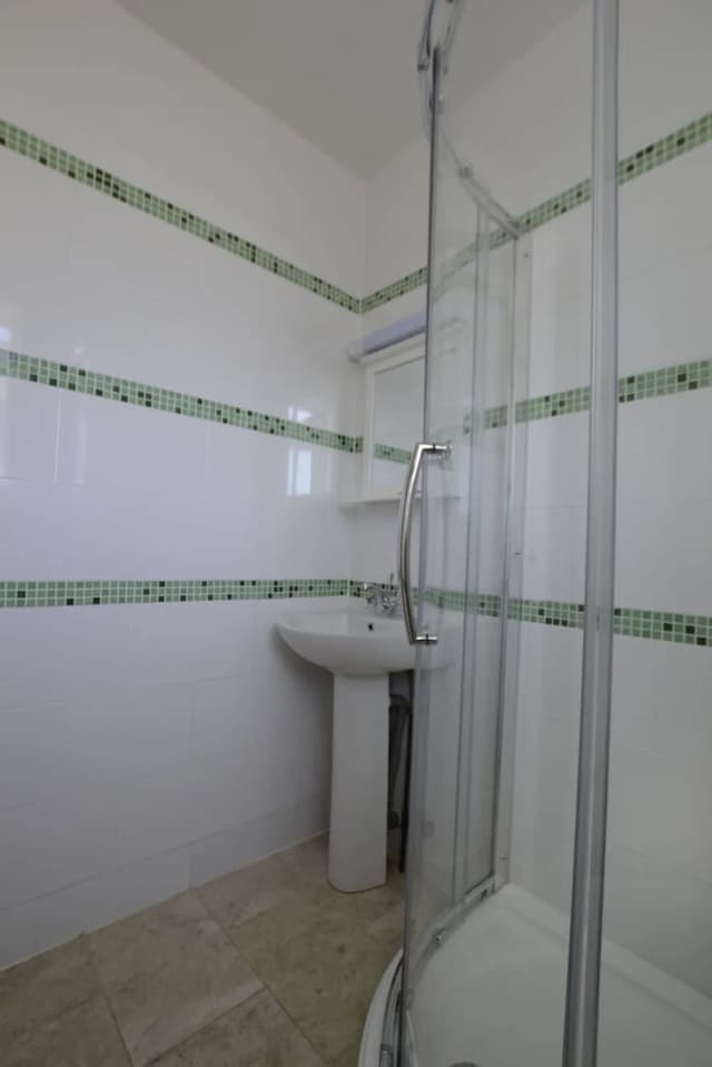 Park Hotel-Triple Room-8