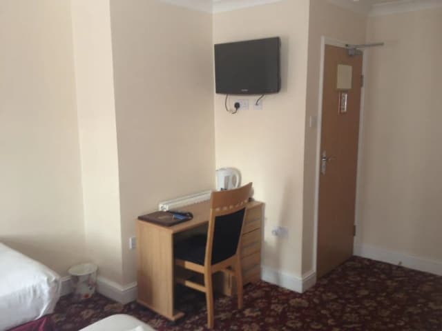 Park Hotel-Triple Room-6