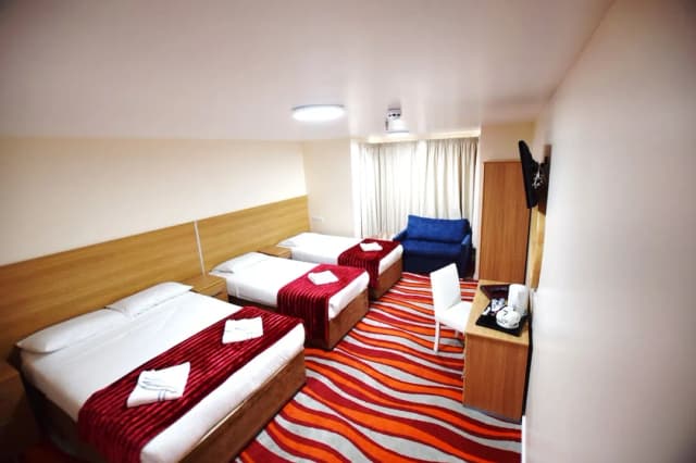 Park Hotel-Quadruple Room, 2 Double Beds-2