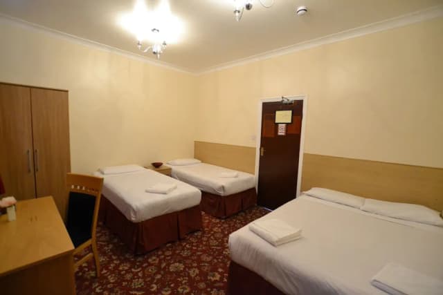 Park Hotel-Quadruple Room, 2 Double Beds-1