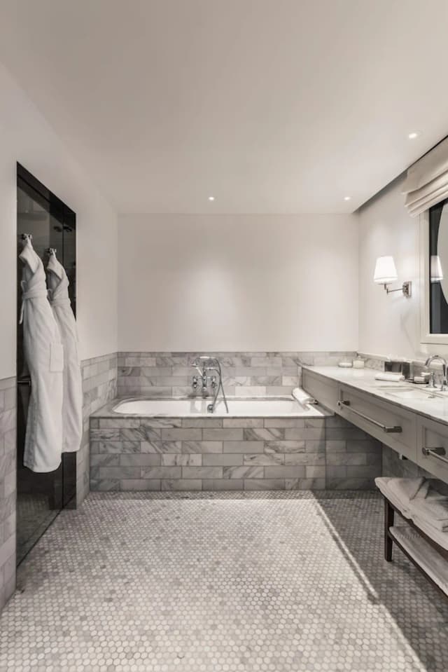 ザ マンドレイク-Salvia Suite-5