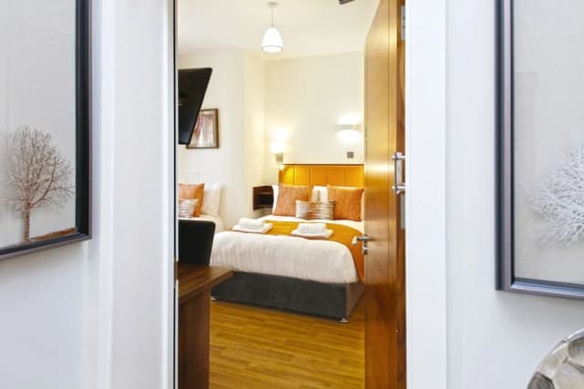 Imperial Guest House-Classic Double Room, 1 Double Bed, Ensuite-1